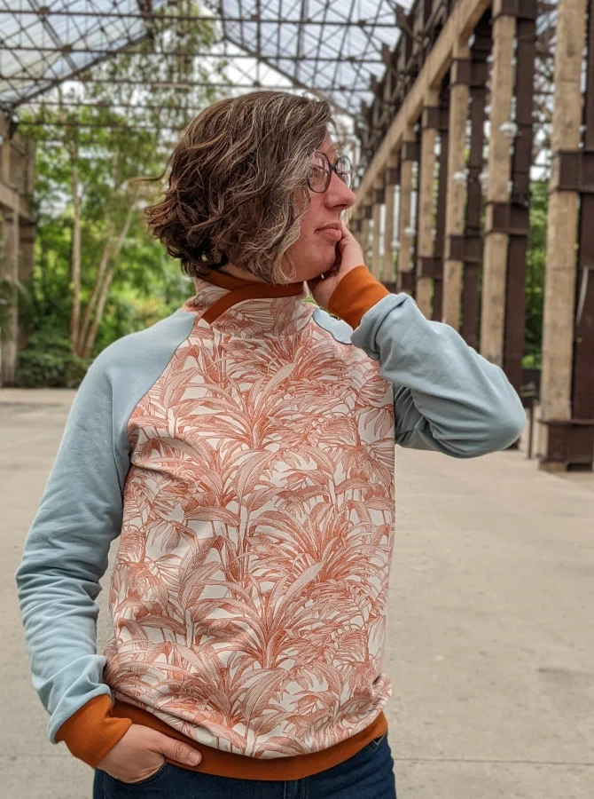 sweatshirt-femme-sans-capuche-face